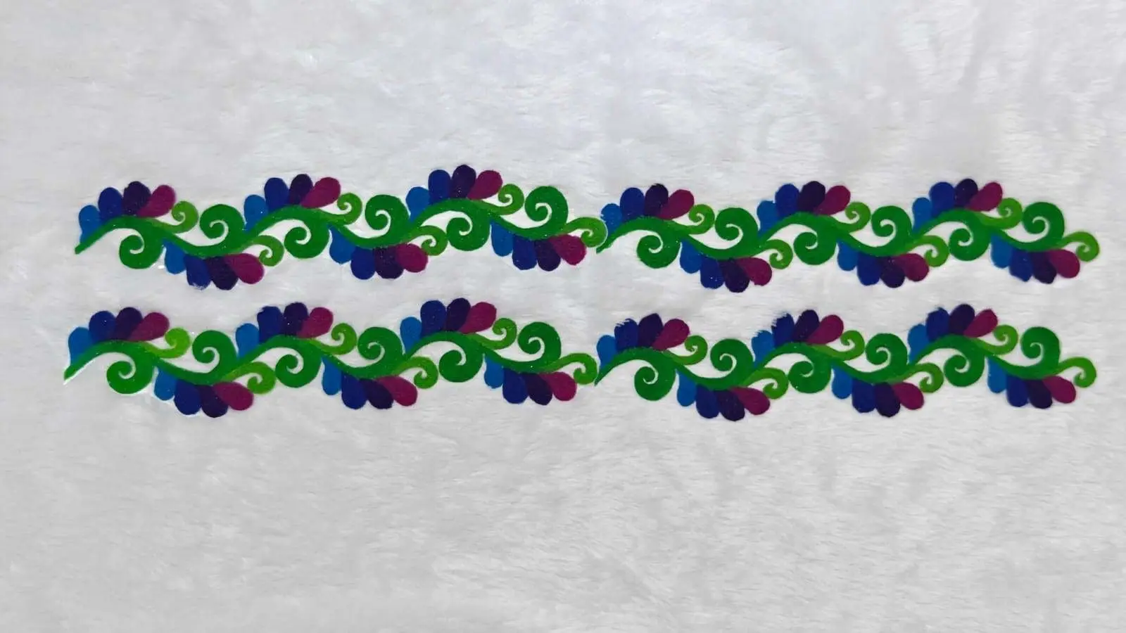 Feather Scroll Border