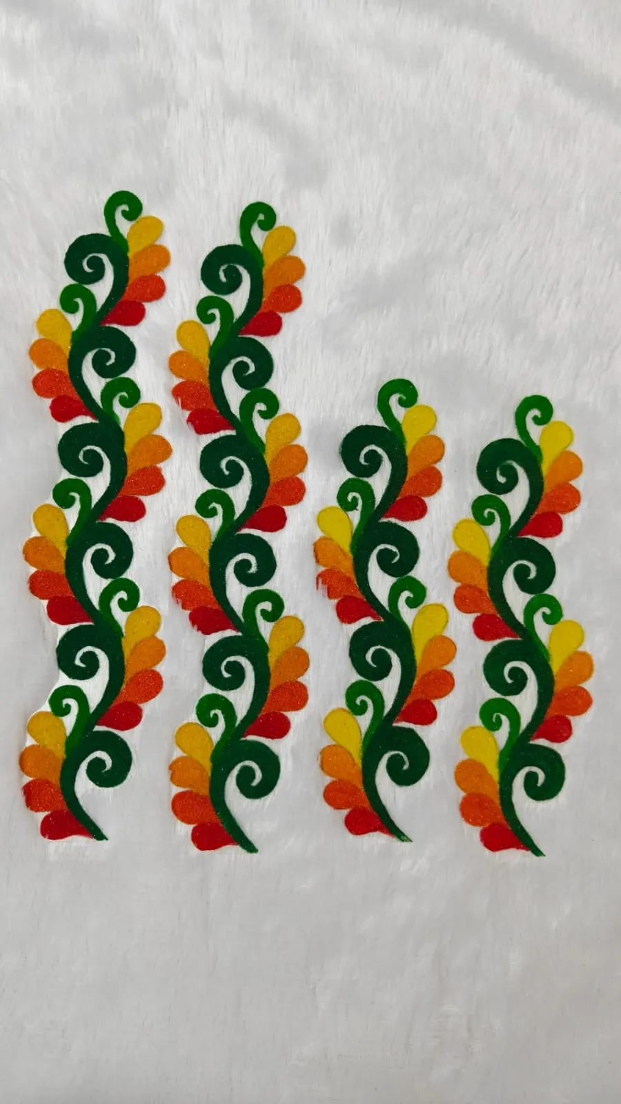 Feather Scroll Border