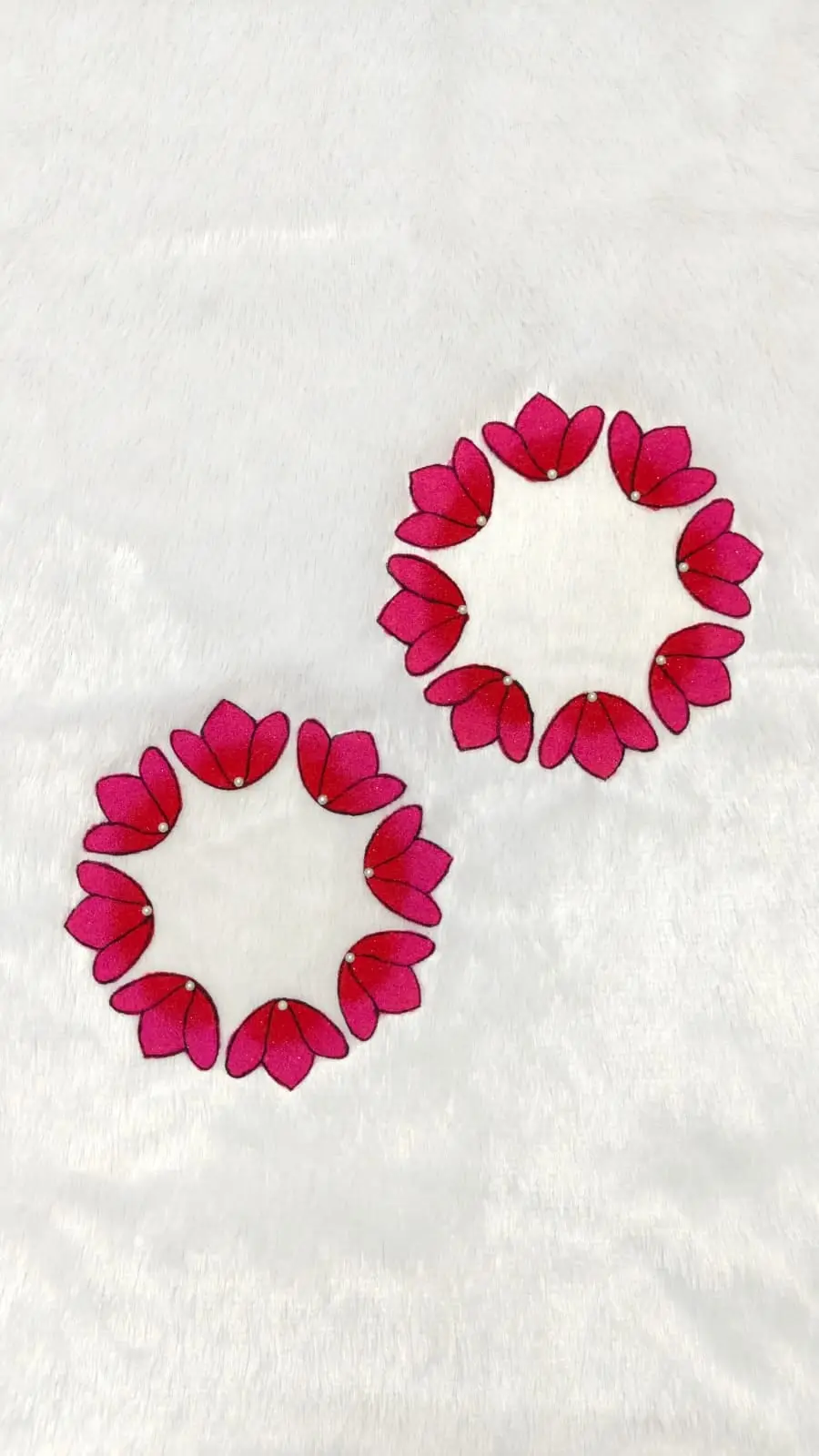 Lotus Petal Ring Wreath Pair