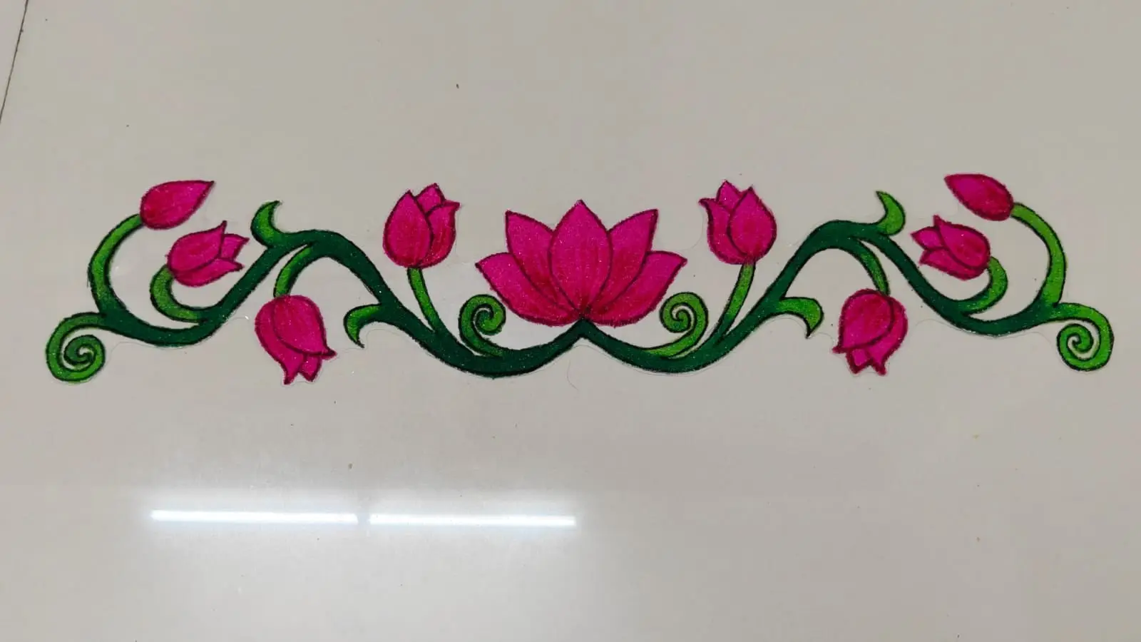 Lotus Tulip Flower Vine Border