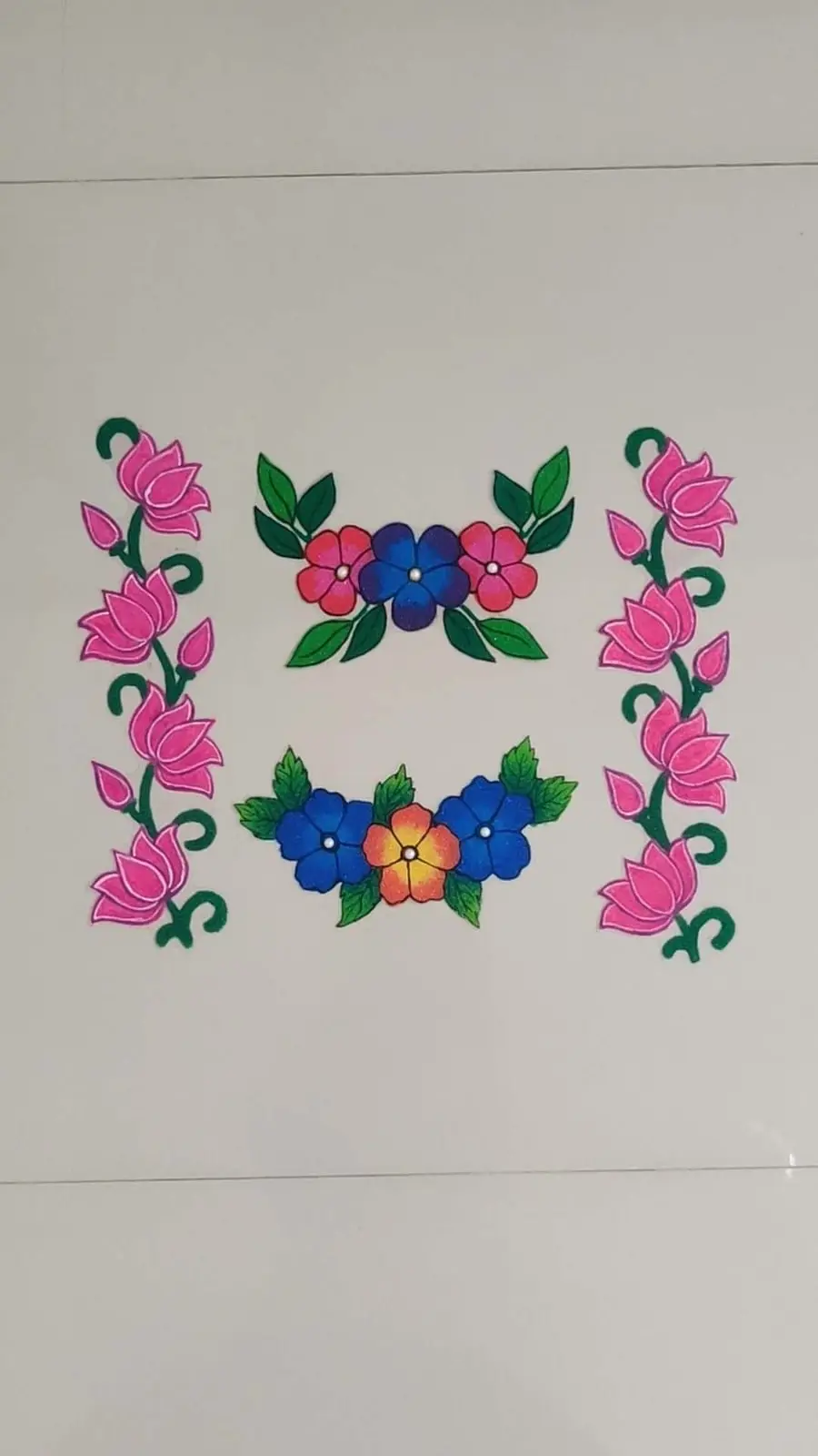 Lotus Vine Border with Flower Bouquets