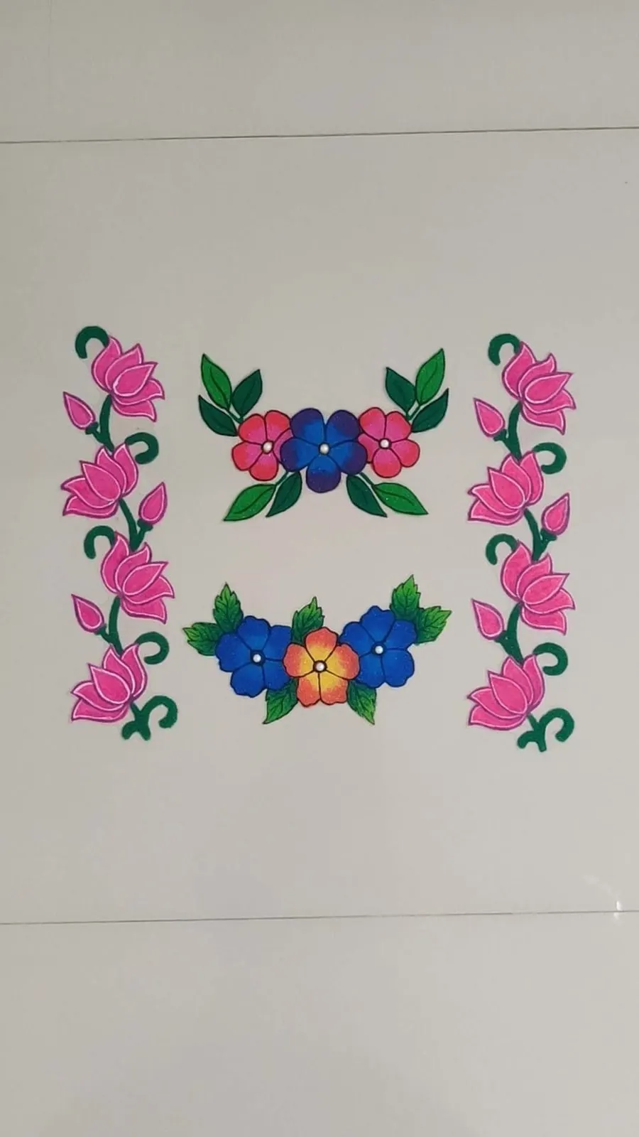 Lotus Vine Border with Flower Bouquets