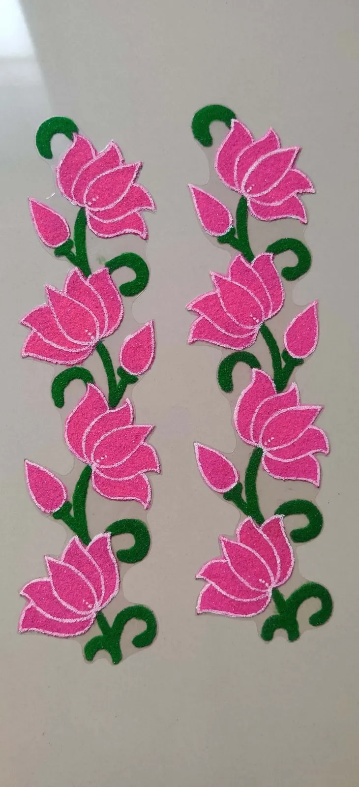 Lotus Vine Strip